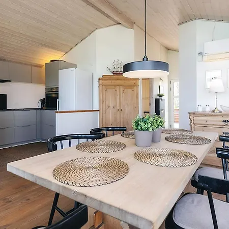 4 Person In Holiday home Otterup