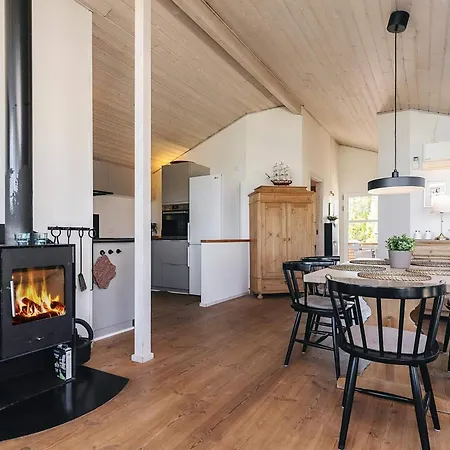 4 Person In Holiday home Otterup